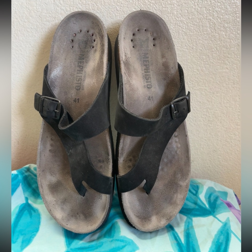 Mephisto Helen Sandals size 41, 11
